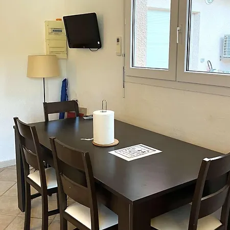 Saint-florent: T2 Avec Terrasse, Piscine, Clim Et Parking Pres - Fr-1-650-40 *